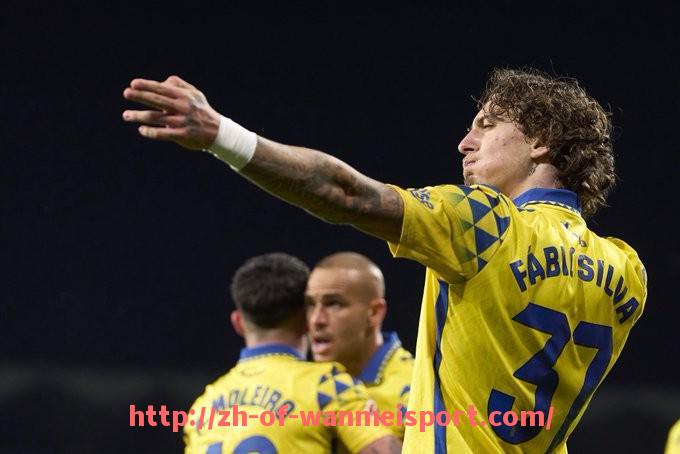 完美体育app-世俱杯比赛控球率与跑动距离交互作用的分析